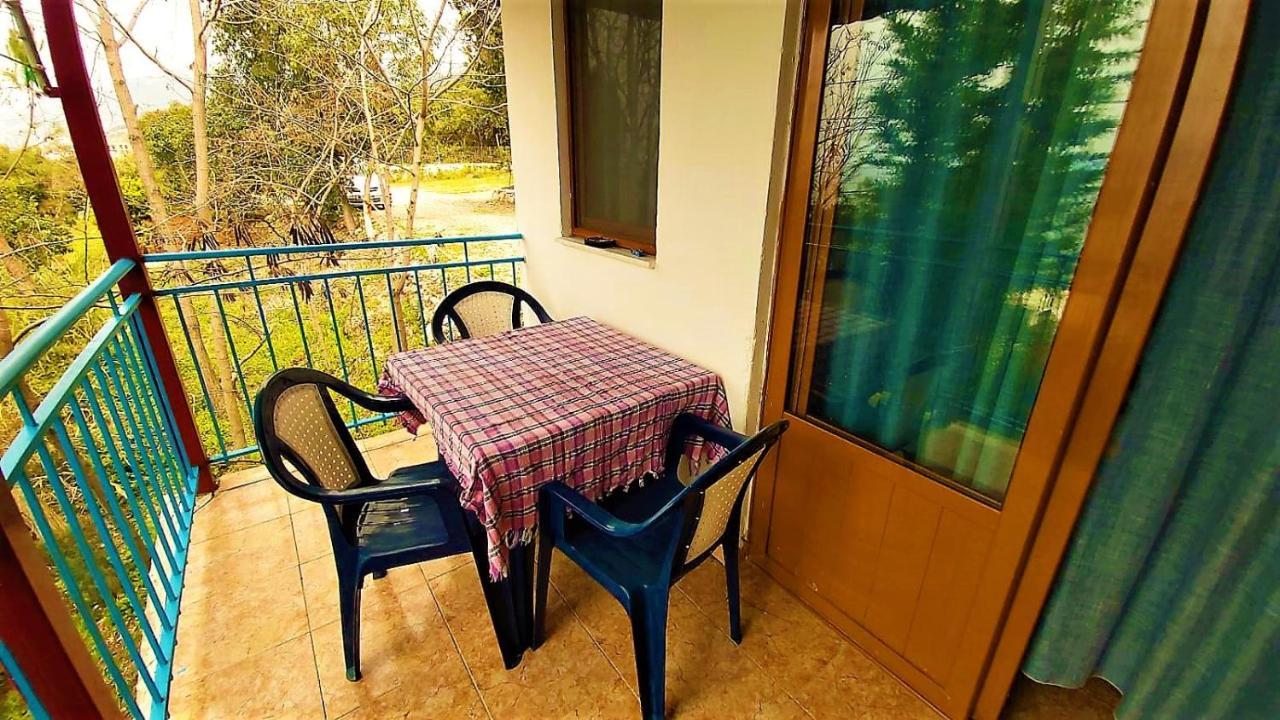 Ramo'S Cozy Beachside Haven With Panoramic Views - 1St Vlorë Екстериор снимка
