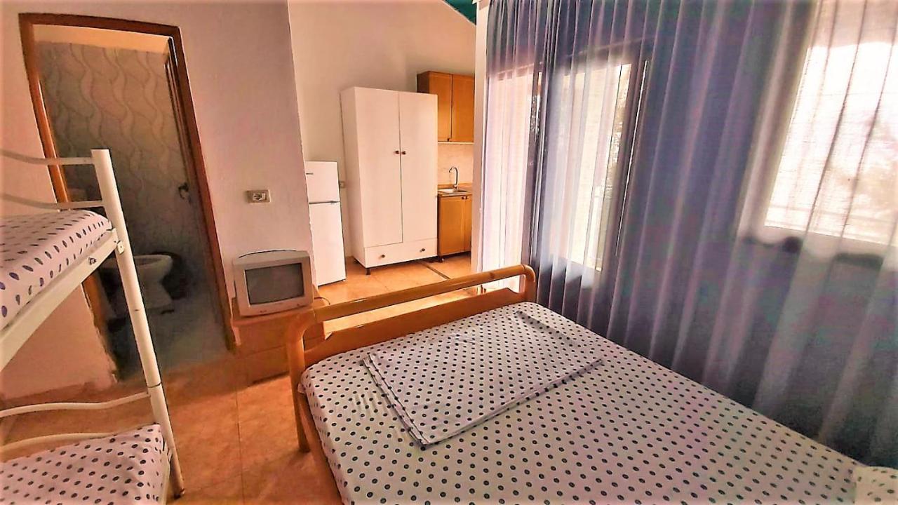 Ramo'S Cozy Beachside Haven With Panoramic Views - 1St Vlorë Екстериор снимка